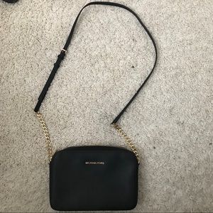 Michael Kors Large Jet Set Crossbody Purse